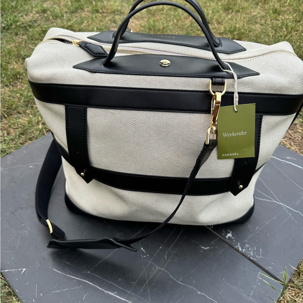Paravel Weekender Bag – Canvas & Black Leather Trim – NWT – Travel Tote
